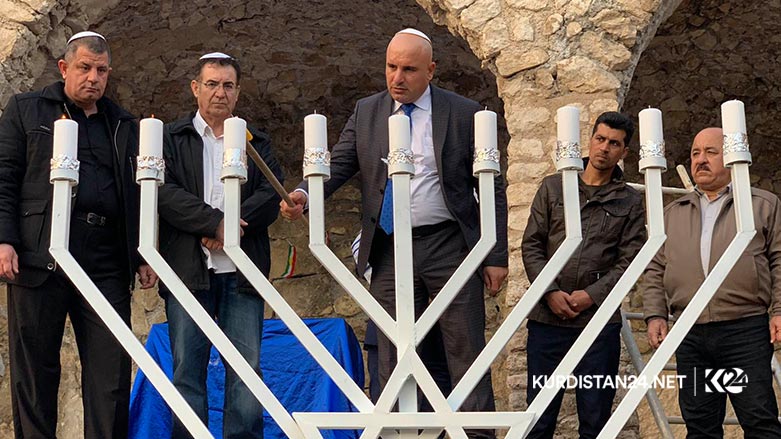 مه‌زارێكی ئه‌لقووش جووه‌كان كۆده‌كاته‌وه‌